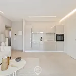 Ginevra 3 *