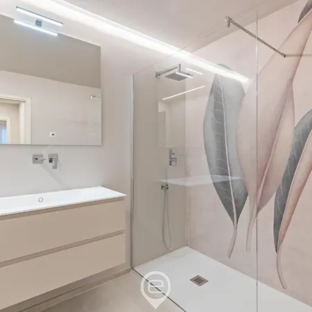 דירה Estay - Luxury Ginevra 3 *